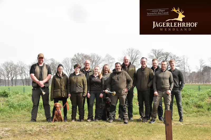 Gruppenfoto der Jagdkursgruppe April 2022