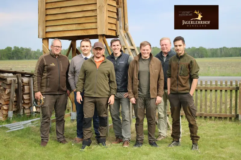 Gruppenfoto der Jagdkursgruppe Mai 2020 – 2-Wochen