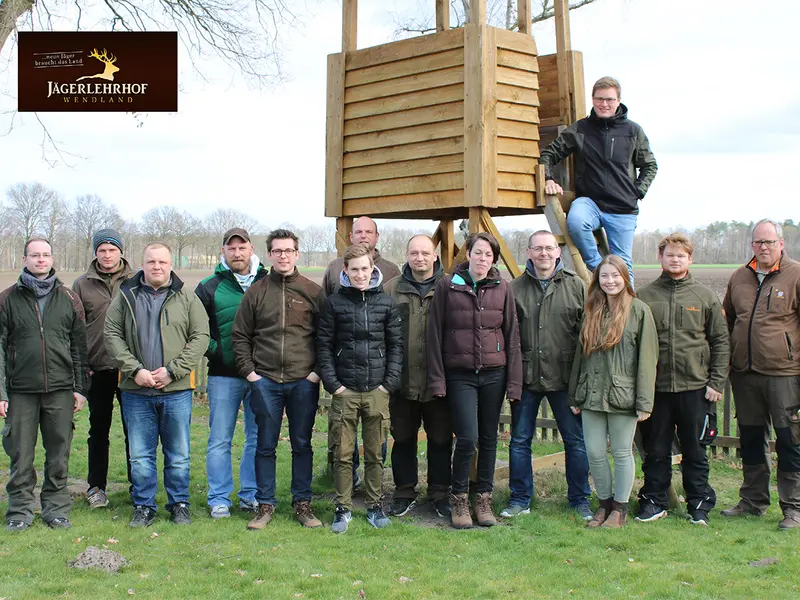 Gruppenfoto der Jagdkursgruppe 3-Wochen-Kurs März 2019