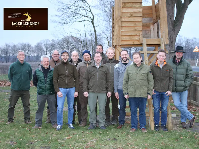 Gruppenfoto der Jagdkursgruppe 2-Wochen-Kompaktkurs