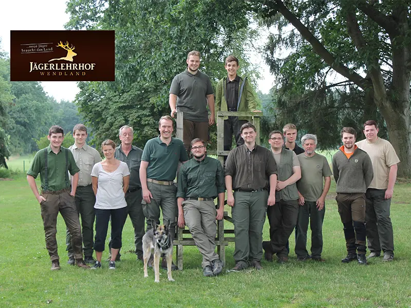 Gruppenfoto der Jagdkursgruppe Juli 2015